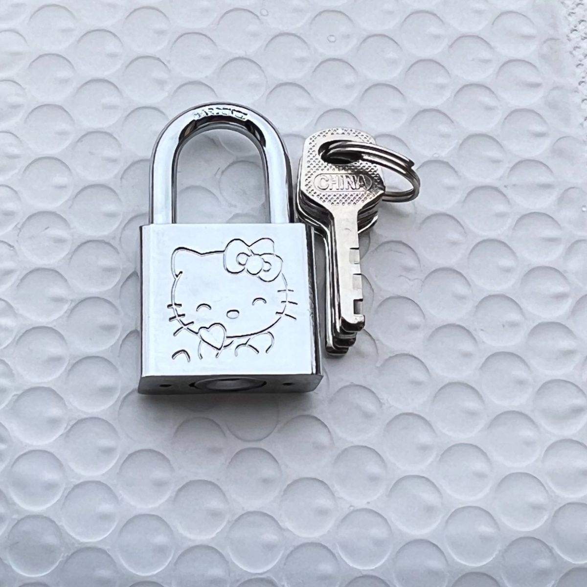 Hello Kitty Figure Cartoon Cut - Home Security Door 评论和价格